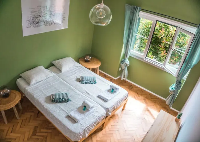 Hostel Nice Way Sintra